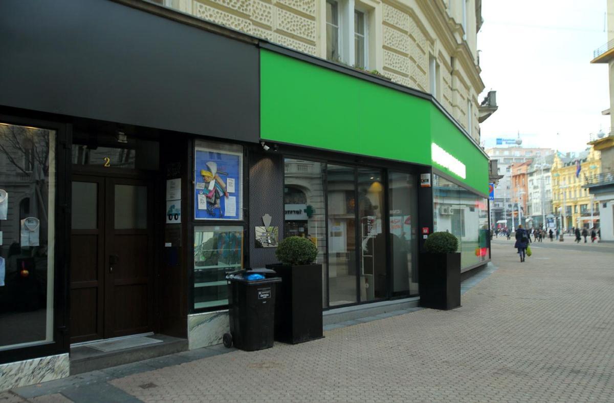 Mickey Mouse & Studio Mini Zagreb Cameră foto